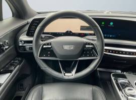 2024 Cadillac LYRIQ Luxury 1