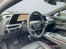 2024 Cadillac LYRIQ Luxury 1