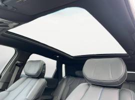 2024 Cadillac LYRIQ Luxury 1