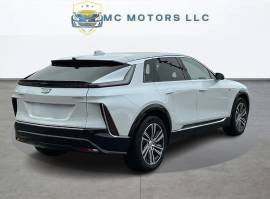 2024 Cadillac LYRIQ Luxury 1