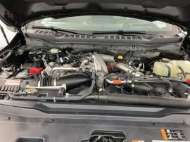 2025 Ford F-250 Super Duty Platinum Crew Cab