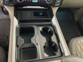 2025 Ford F-250 Super Duty Platinum Crew Cab