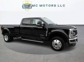 2025 Ford F-450 Super Duty Lariat Crew Cab LB DRW
