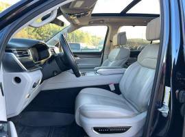 2023 Jeep Grand Wagoneer L