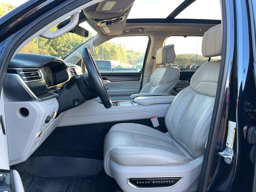 2023 Jeep Grand Wagoneer L Series I - Photo 13
