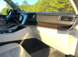2023 Jeep Grand Wagoneer L