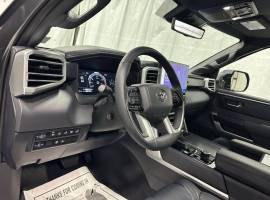 2025 Toyota Tundra Platinum CrewMax Cab