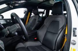 2025 Volvo V60 Hybrid Plug-in Recharge T8 Polestar