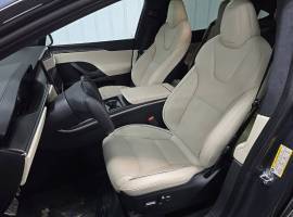 2023 Tesla Model X Plaid