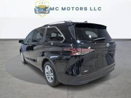 2024 Toyota Sienna XLE 7-Passenger